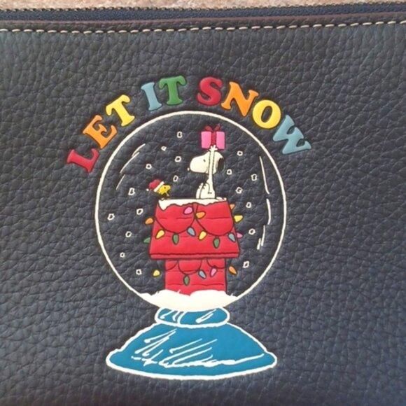 Coach X Peanuts Nolita 19 With Snoopy Let It Snow Motif NWT Gift Christmas - Picture 2 of 12